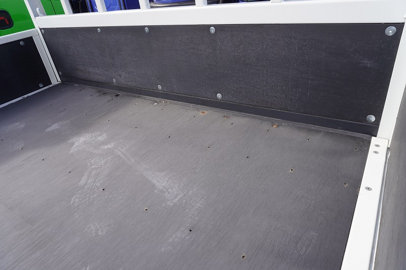 三菱 キャンター 2RG-FEB80(2WD)の写真20