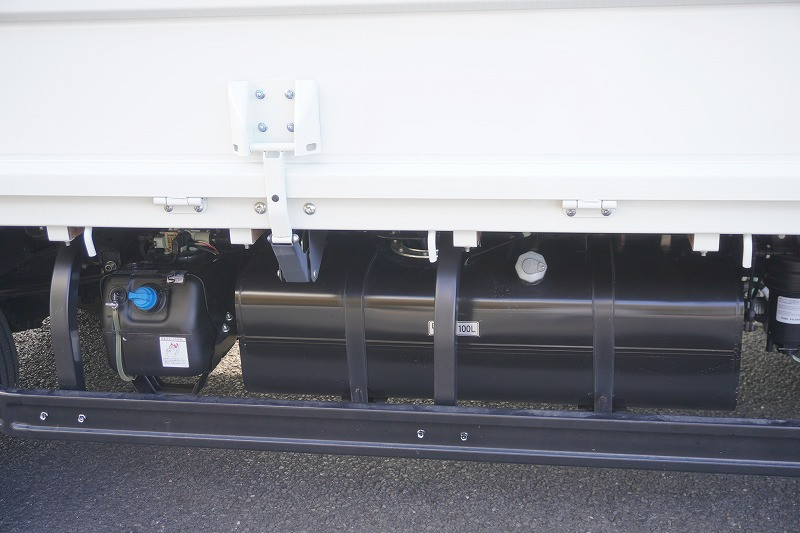 三菱 キャンター 2RG-FEB80(2WD)の写真21