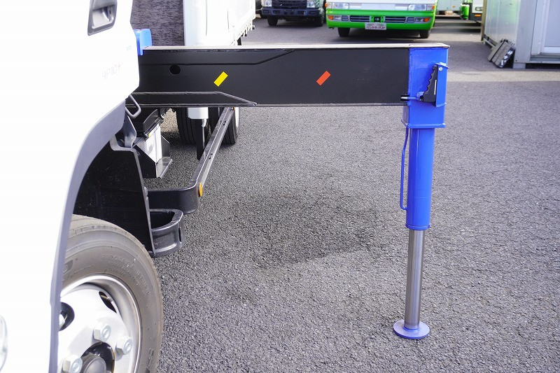 三菱 キャンター 2RG-FEB80(2WD)の写真25