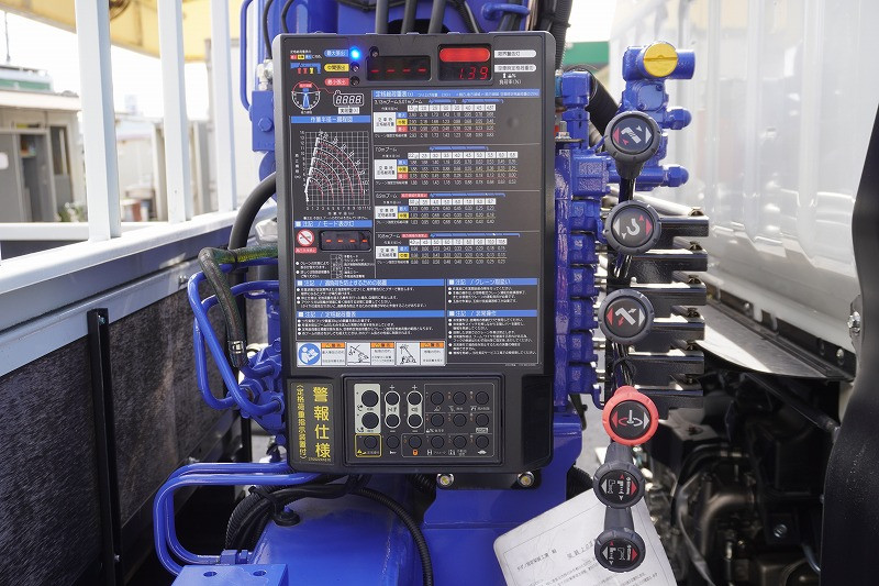 三菱 キャンター 2RG-FEB80(2WD)の写真28