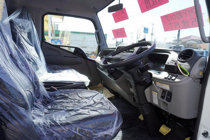 三菱 キャンター 2RG-FEB80(2WD)の写真37