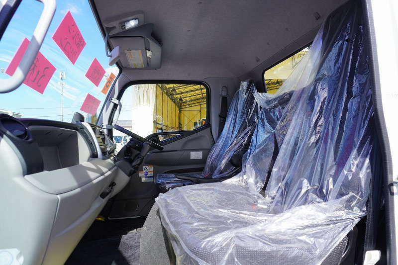 三菱 キャンター 2RG-FEB80(2WD)の写真39