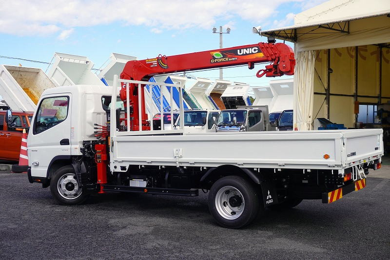 三菱 キャンター 2RG-FEB80(2WD)の写真7