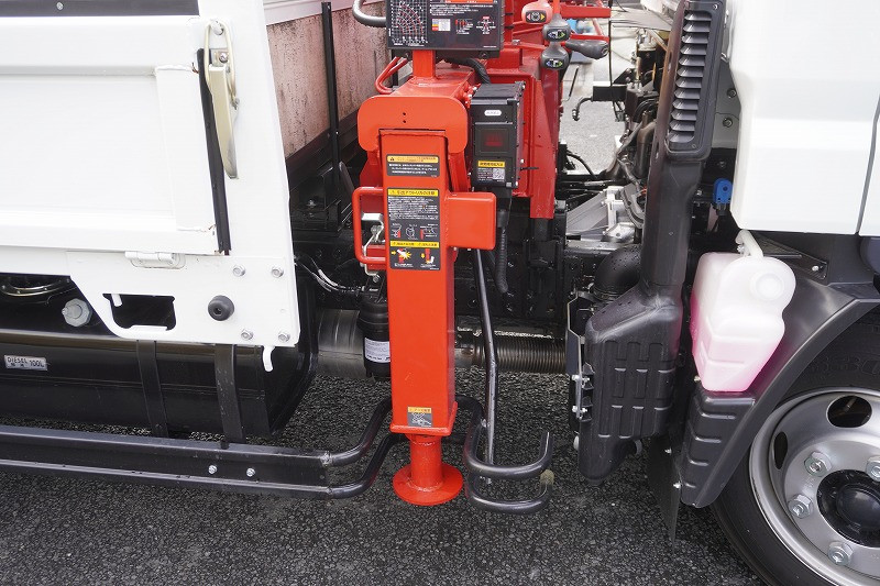 三菱 キャンター 2RG-FEB80(2WD)の写真22