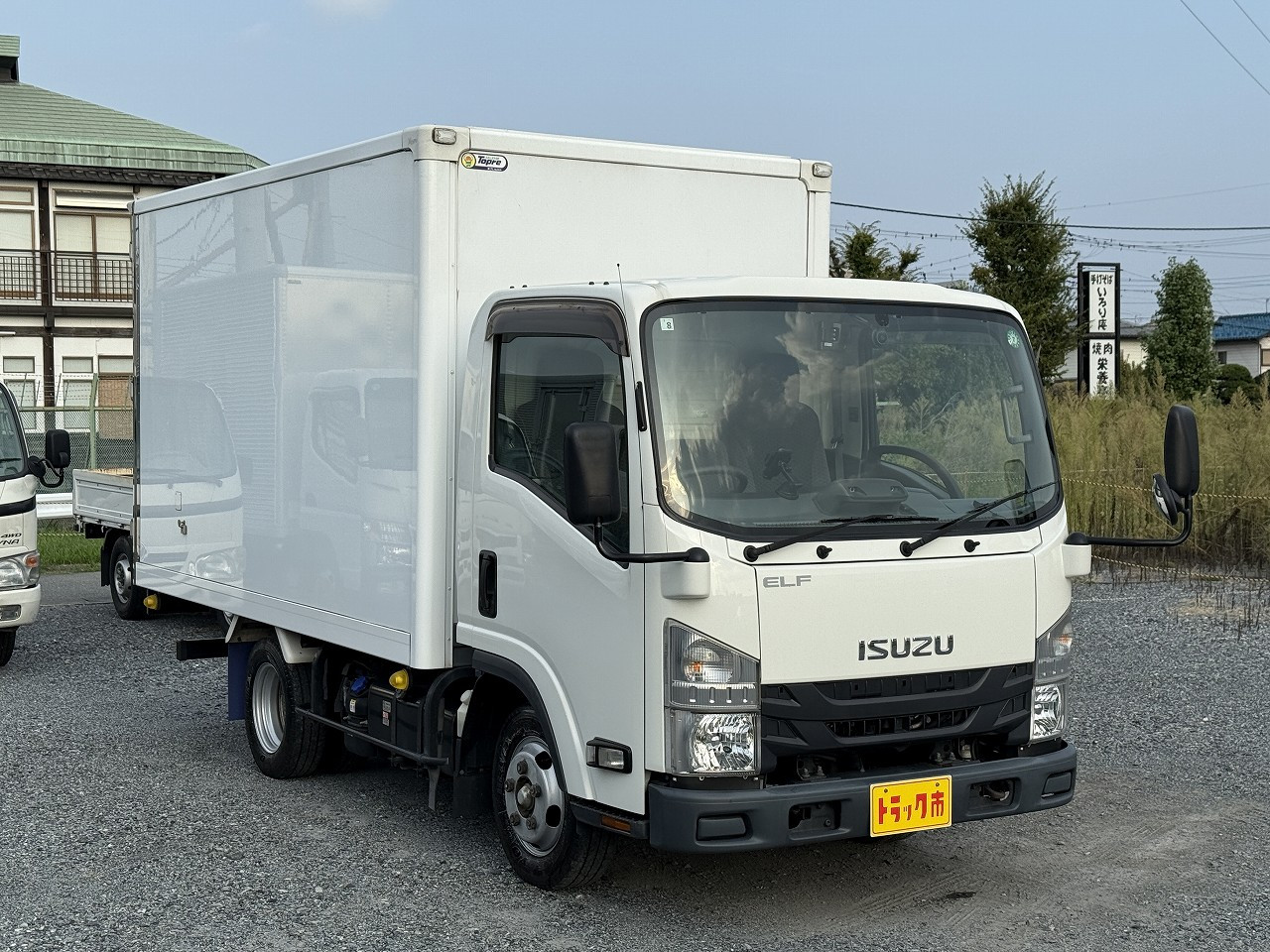 いすゞ エルフ 2RG-NLR88AN(2WD)の写真22