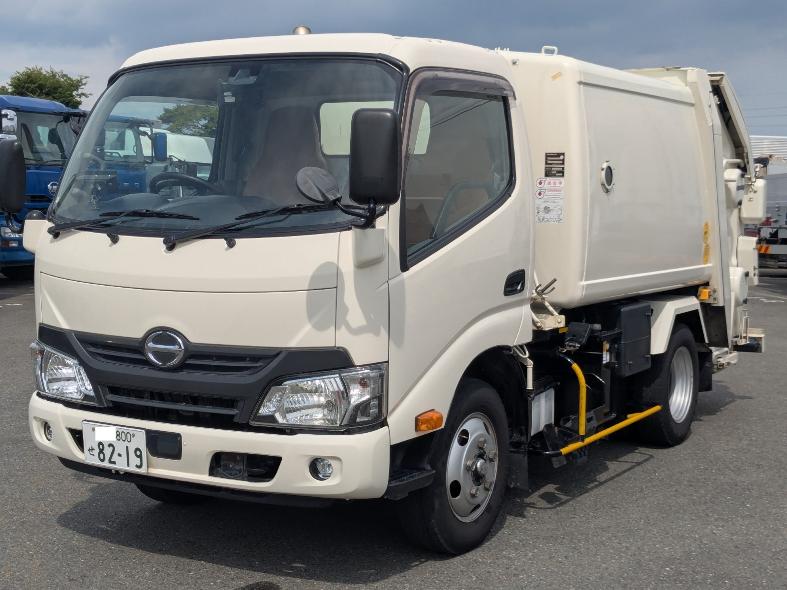 日野 デュトロ TPG-XZU600X(2WD)｜中古トラックなら【トラック市】