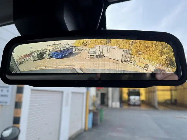 日野 デュトロ 2KG-XZU712M(2WD)の写真20