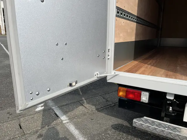 日野 デュトロ 2KG-XZU655M(2WD)の写真7