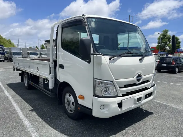 日野 デュトロ 2RG-XZC710M(2WD)の写真2