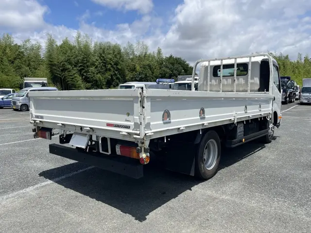 日野 デュトロ 2RG-XZC710M(2WD)の写真4