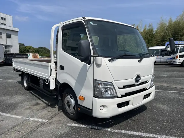 日野 デュトロ 2RG-XZU710M(2WD)の写真2