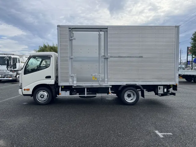 日野 デュトロ 2KG-XZU655M(2WD)の写真7