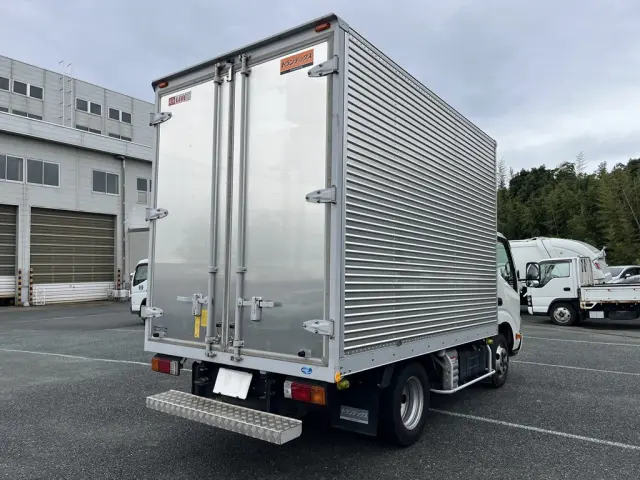 日野 デュトロ 2RG-XZC605M(2WD)の写真4