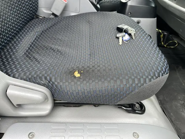 日野 デュトロ 2RG-XZC605M(2WD)の写真19