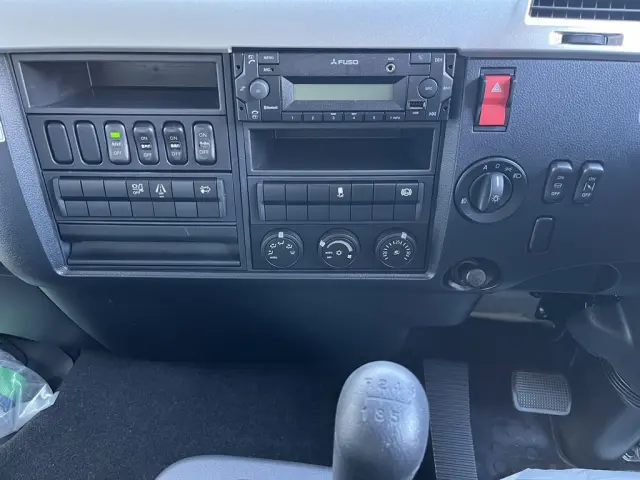 三菱 ファイター 2KG-FK65F(2WD)の写真16