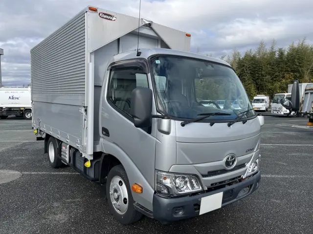 トヨタ ダイナ 2RG-XZC645(2WD)の写真2