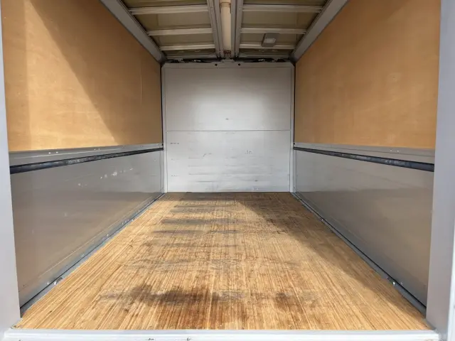 トヨタ ダイナ 2RG-XZC645(2WD)の写真6