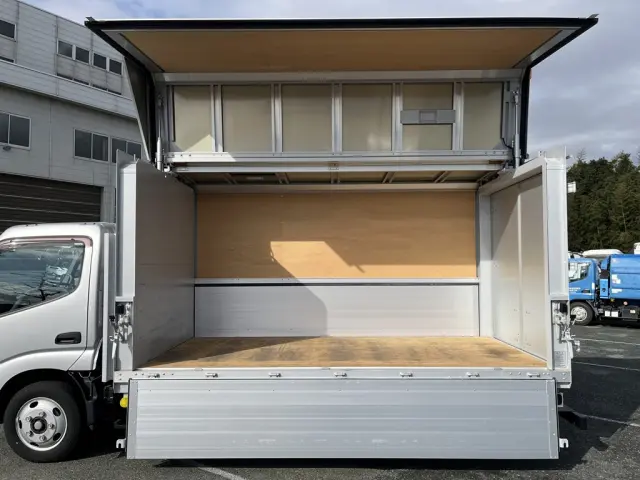 トヨタ ダイナ 2RG-XZC645(2WD)の写真7