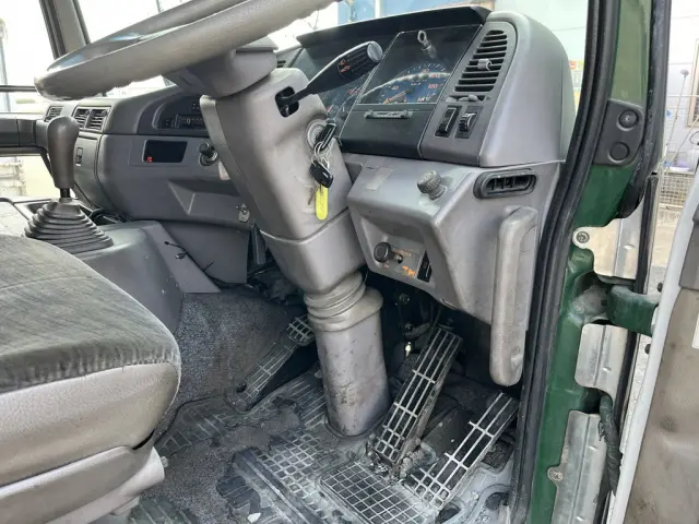 日野 プロフィア KC-FQ2PRDA(6x4)の写真28