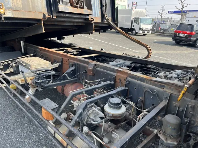 日野 プロフィア KC-FQ2PRDA(6x4)の写真32