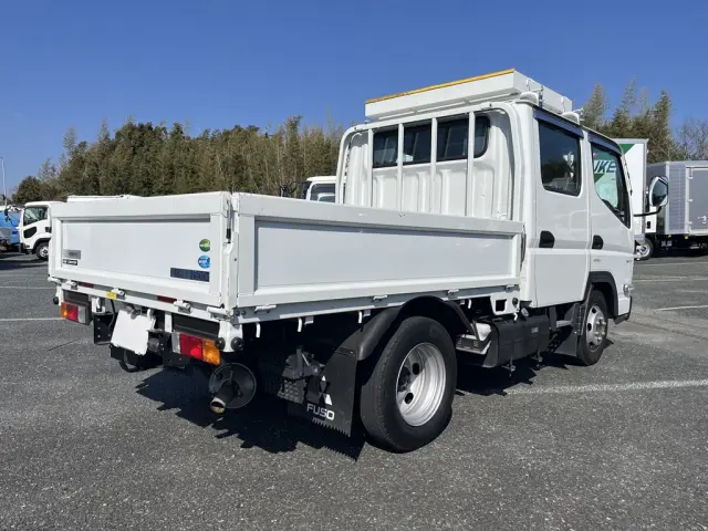 三菱 キャンター 2TG-FBA00(2WD)の写真4