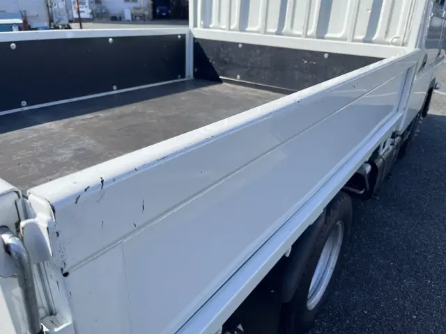 三菱 キャンター 2TG-FBA00(2WD)の写真10