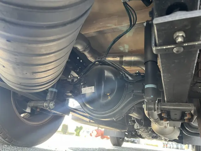 三菱 キャンター 2TG-FBA00(2WD)の写真28