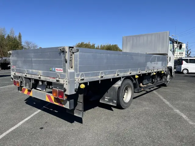 いすゞ フォワード 2RG-FRR90S2(2WD)の写真4