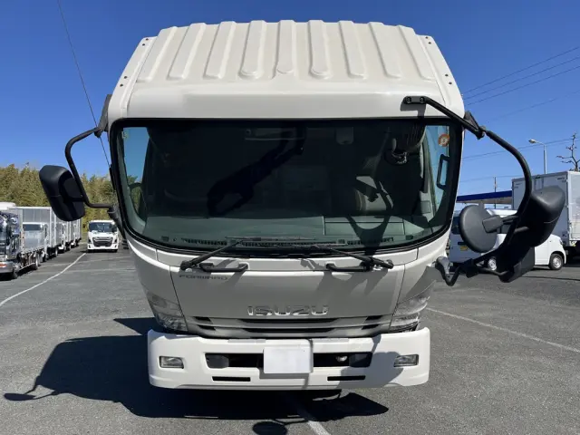 いすゞ フォワード 2RG-FRR90S2(2WD)の写真8