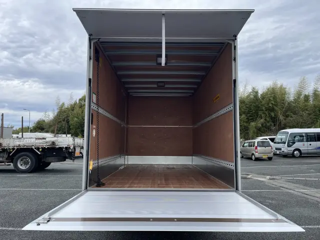 三菱 キャンター 2RG-FEB80(2WD)の写真5