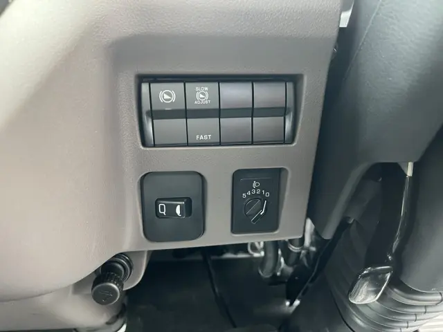 三菱 キャンター 2RG-FEB80(2WD)の写真17