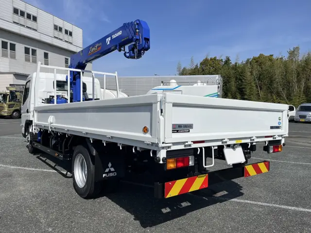 三菱 キャンター 2RG-FEB80(2WD)の写真3