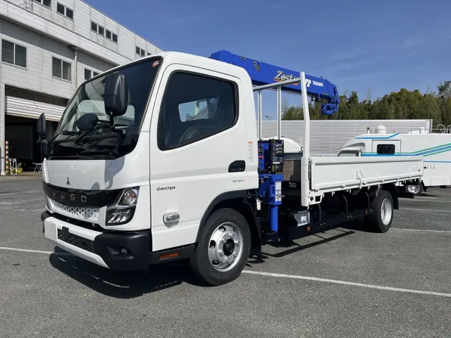 三菱 キャンター 2RG-FEB80(2WD)の写真7