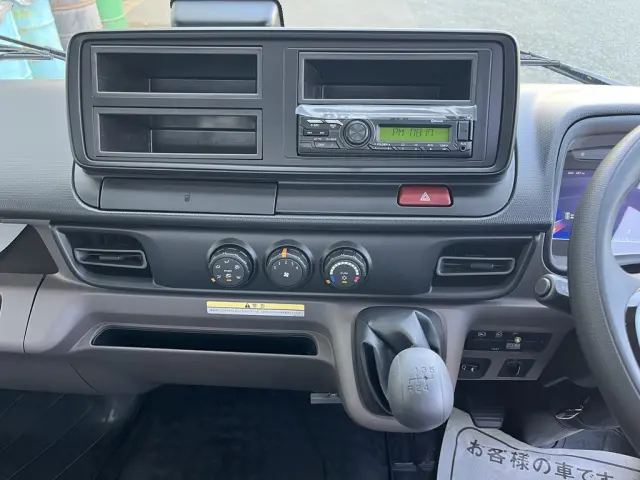 三菱 キャンター 2RG-FEB80(2WD)の写真11