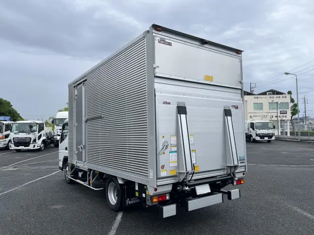 三菱 キャンター 2RG-FEB50(2WD)の写真3