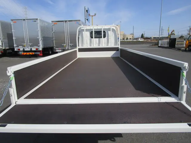 日野 デュトロ 2RG-XZU655M(2WD)の写真7