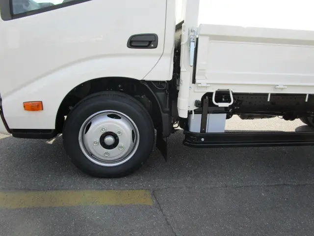 日野 デュトロ 2RG-XZU655M(2WD)の写真33