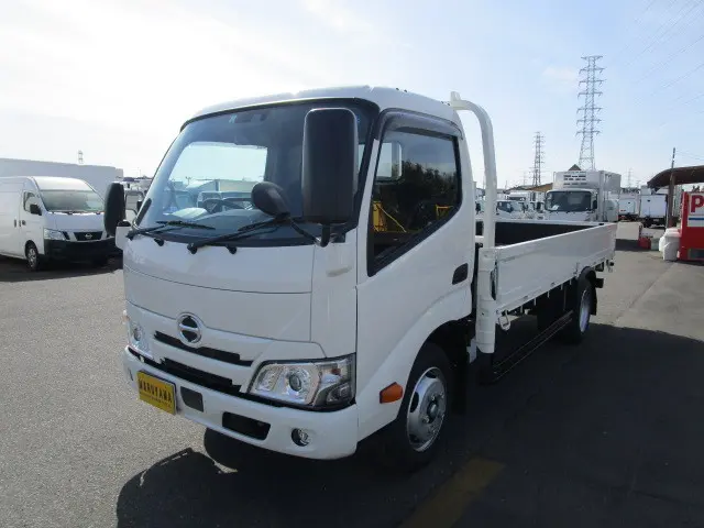 日野 デュトロ 2RG-XZU655M(2WD)の写真1