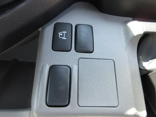 日野 デュトロ 2KG-XZU720M(2WD)の写真17