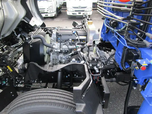 三菱 キャンター 2PG-FEB90(2WD)の写真19