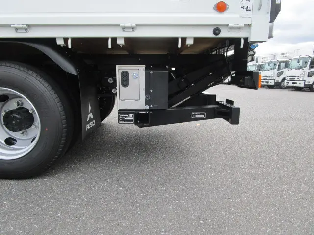 三菱 キャンター 2PG-FEB90(2WD)の写真43