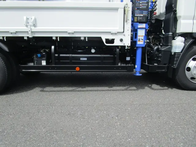 三菱 キャンター 2PG-FEB90(2WD)の写真48