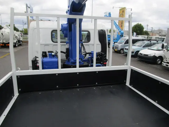 三菱 キャンター 2PG-FEB90(2WD)の写真49