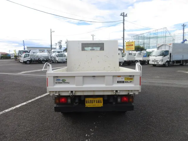 いすゞ エルフ TPG-NJR85AD(2WD)の写真13