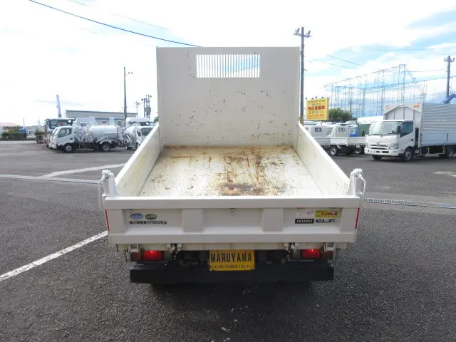 いすゞ エルフ TPG-NJR85AD(2WD)の写真14