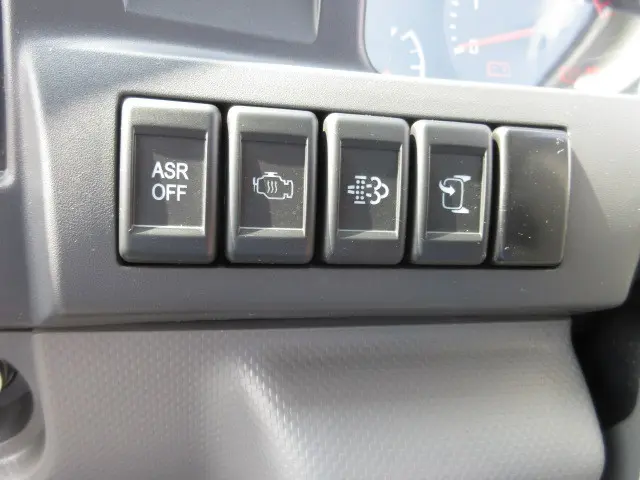 いすゞ エルフ TPG-NJR85AD(2WD)の写真24