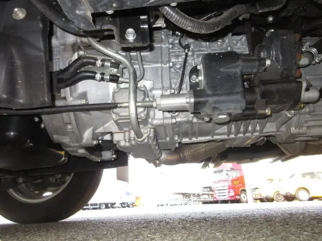 いすゞ エルフ TPG-NJR85AD(2WD)の写真35