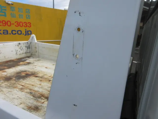 いすゞ エルフ TPG-NJR85AD(2WD)の写真47