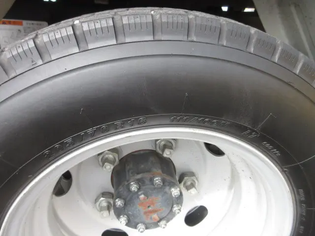 いすゞ エルフ TPG-NJR85AD(2WD)の写真50