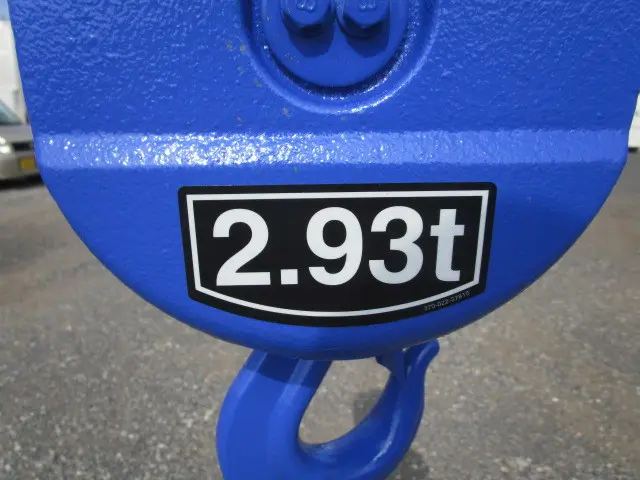 三菱 キャンター 2PG-FEB90(2WD)の写真34